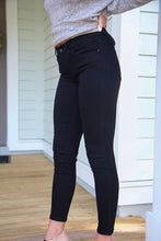 Load image into Gallery viewer, BIANCA BLACK SKINNY JEANS