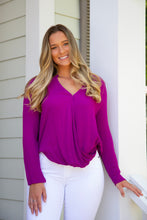 Load image into Gallery viewer, ORCHID SURPLICE BLOUSE