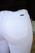 Load image into Gallery viewer, BECCA SKINNY JEANS