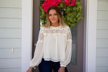 Load image into Gallery viewer, AURORA LACE BLOUSE