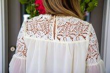 Load image into Gallery viewer, AURORA LACE BLOUSE