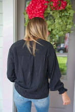 Load image into Gallery viewer, BLACK JACQUARD CROSSOVER
