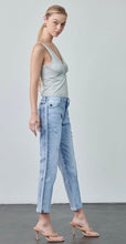 Load image into Gallery viewer, CASEY BOYFRIEND JEAN