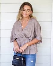 Load image into Gallery viewer, SOMERS NIGHT BLOUSE- SILVER SAND