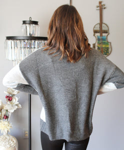 COLOR BLOCKED PULLOVER