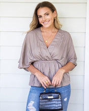 Load image into Gallery viewer, SOMERS NIGHT BLOUSE- SILVER SAND